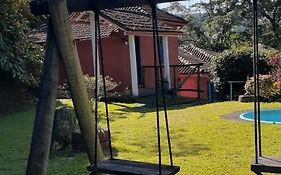Canto Alto, Encanto